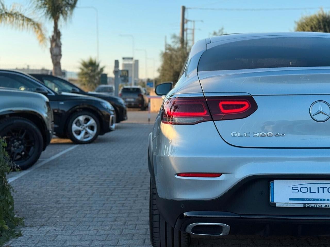 GLC Coupé 300 de 4Matic 306cv Premium AMG Tetto Pedane