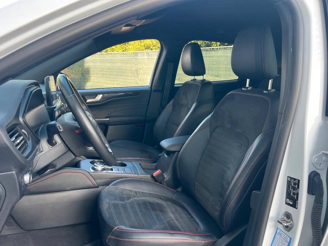 Ford Kuga 2.5 full hybrid ST-Line X Design 2wd 190cv cvt
