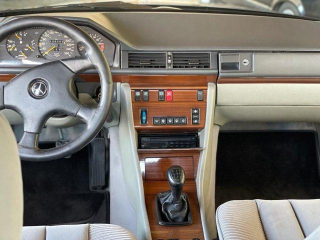 MERCEDES-BENZ 300 300