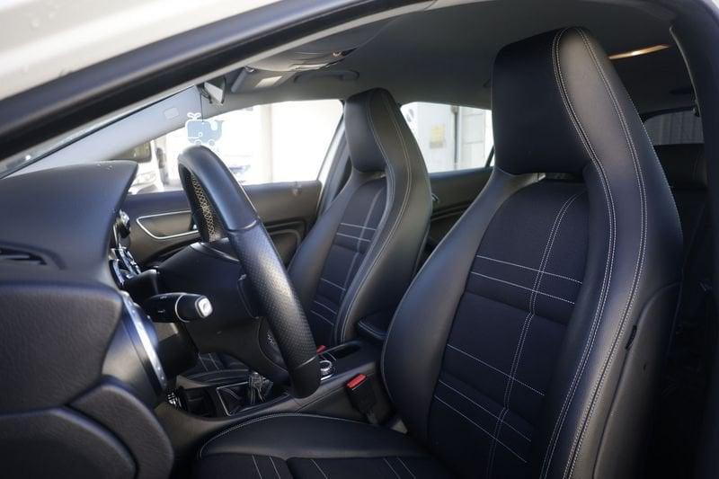 Mercedes-Benz GLA Mercedes-Benz GLA 180 CDI Sport Unicoproprietario