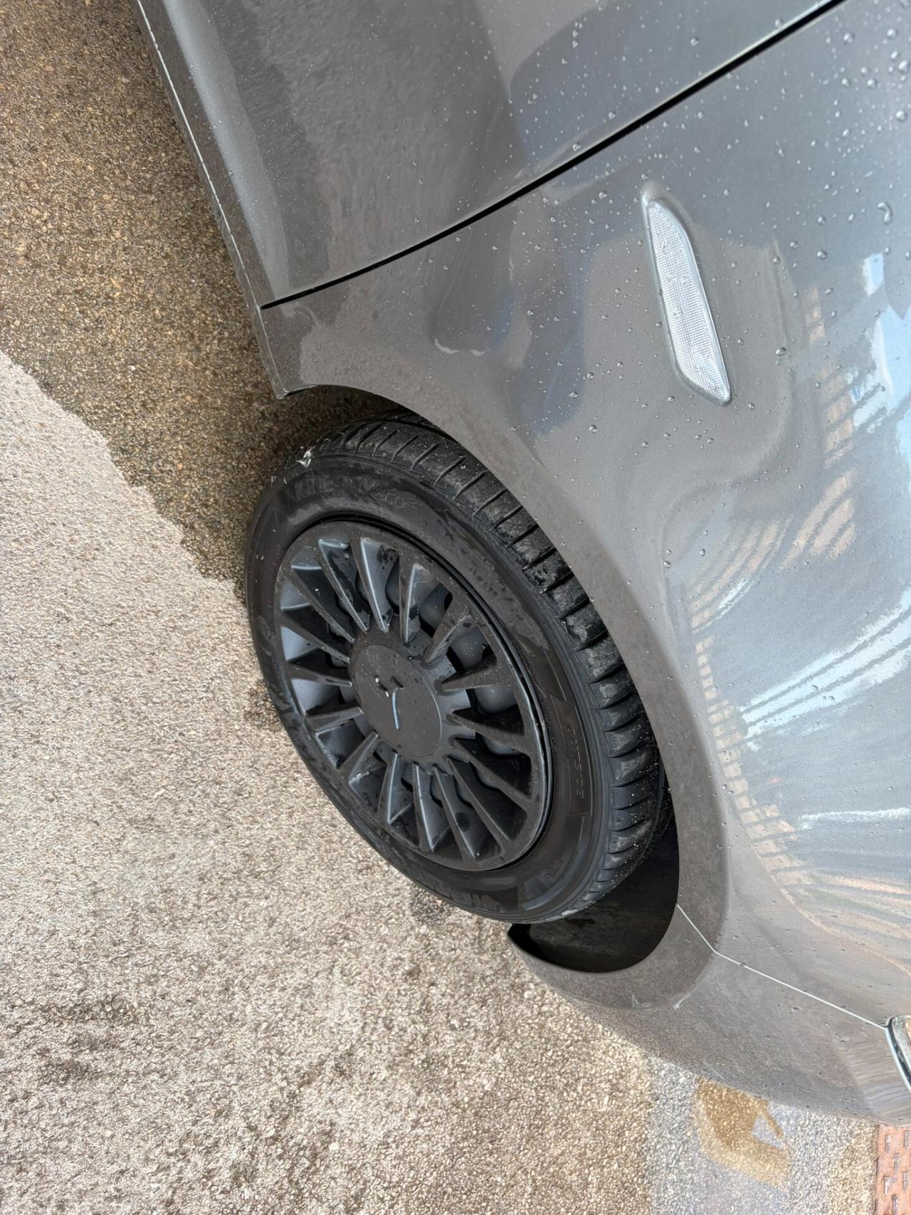 Lancia Ypsilon 1.2 69 CV 5 porte GPL Silver Plus