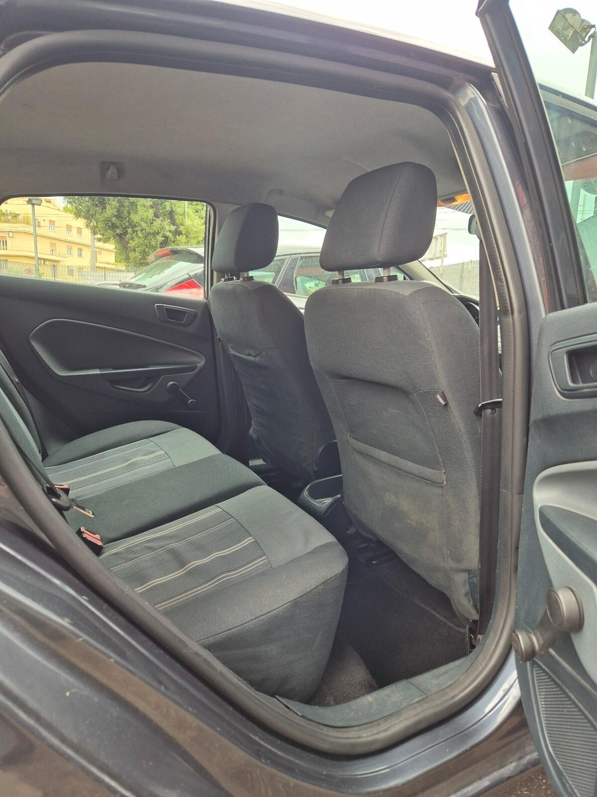 Ford Fiesta 1.4 5 porte Bz.- GPL Titanium