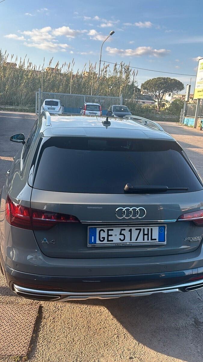 Audi A4 allroad 40 TDI 204 CV S tronic Identity Contrast