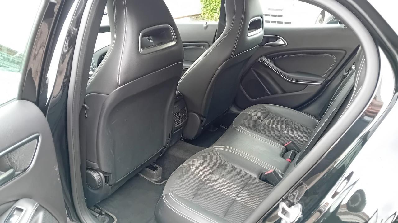 Mercedes-benz GLA 180 Executive