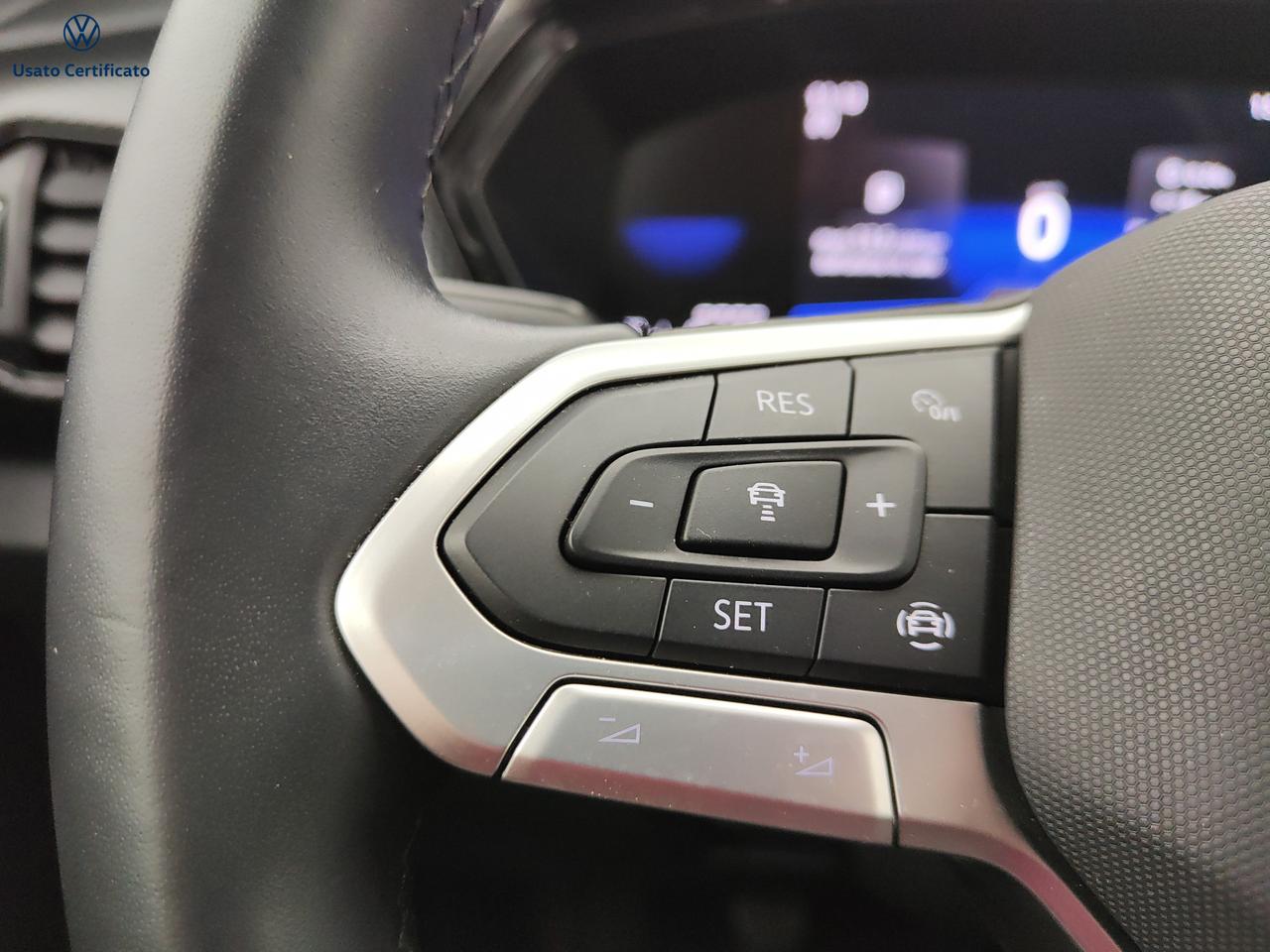VOLKSWAGEN T-Cross - T-Cross 1.0 TSI Sport