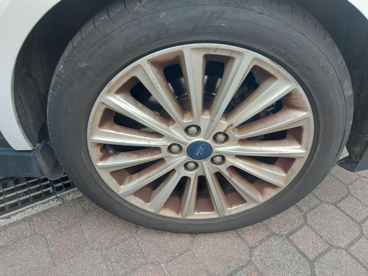 Ford C-Max Titanium 1.5 TDCi 120 cv