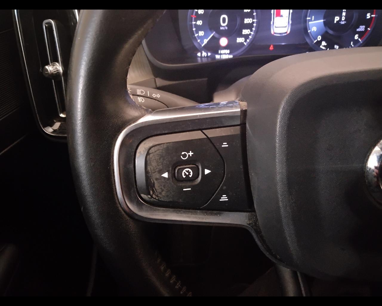 VOLVO XC40 - XC40 2.0 d3 Inscription geartronic my20