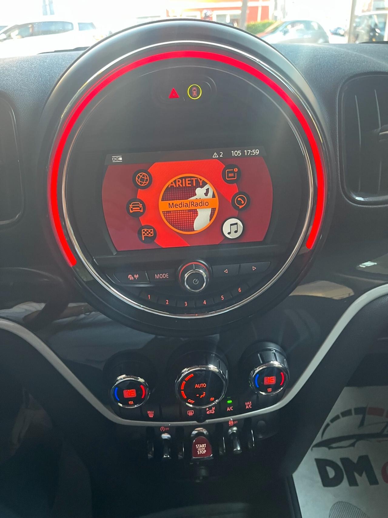 MINI COOPER SD COUNTRYMAN 2.0 BUSINESS AUTOMATICA NAVI CERCHI 19 XENO