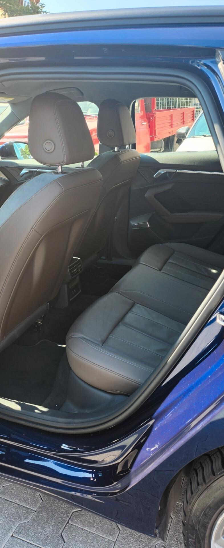 Audi A3 30 g-tron COLORE BLU - PELLE MATTONE