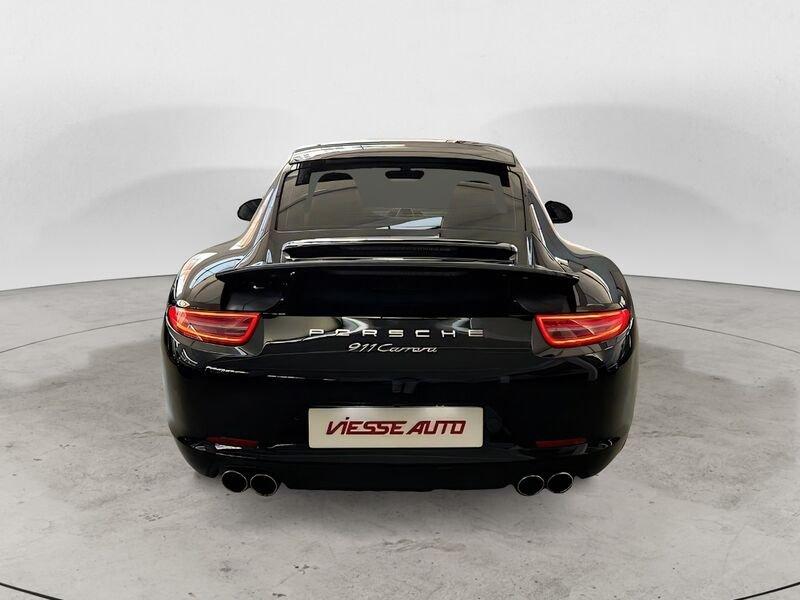 Porsche 911 CARRERA Coupe black edition