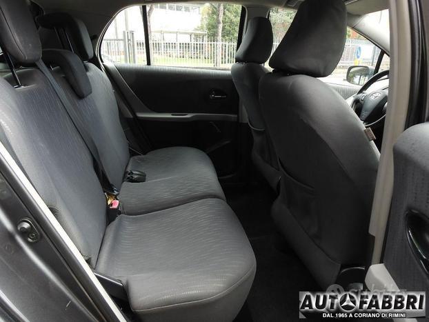TOYOTA - Yaris - 1.3 5p.CLIMA 4 CIL. CD HI FI