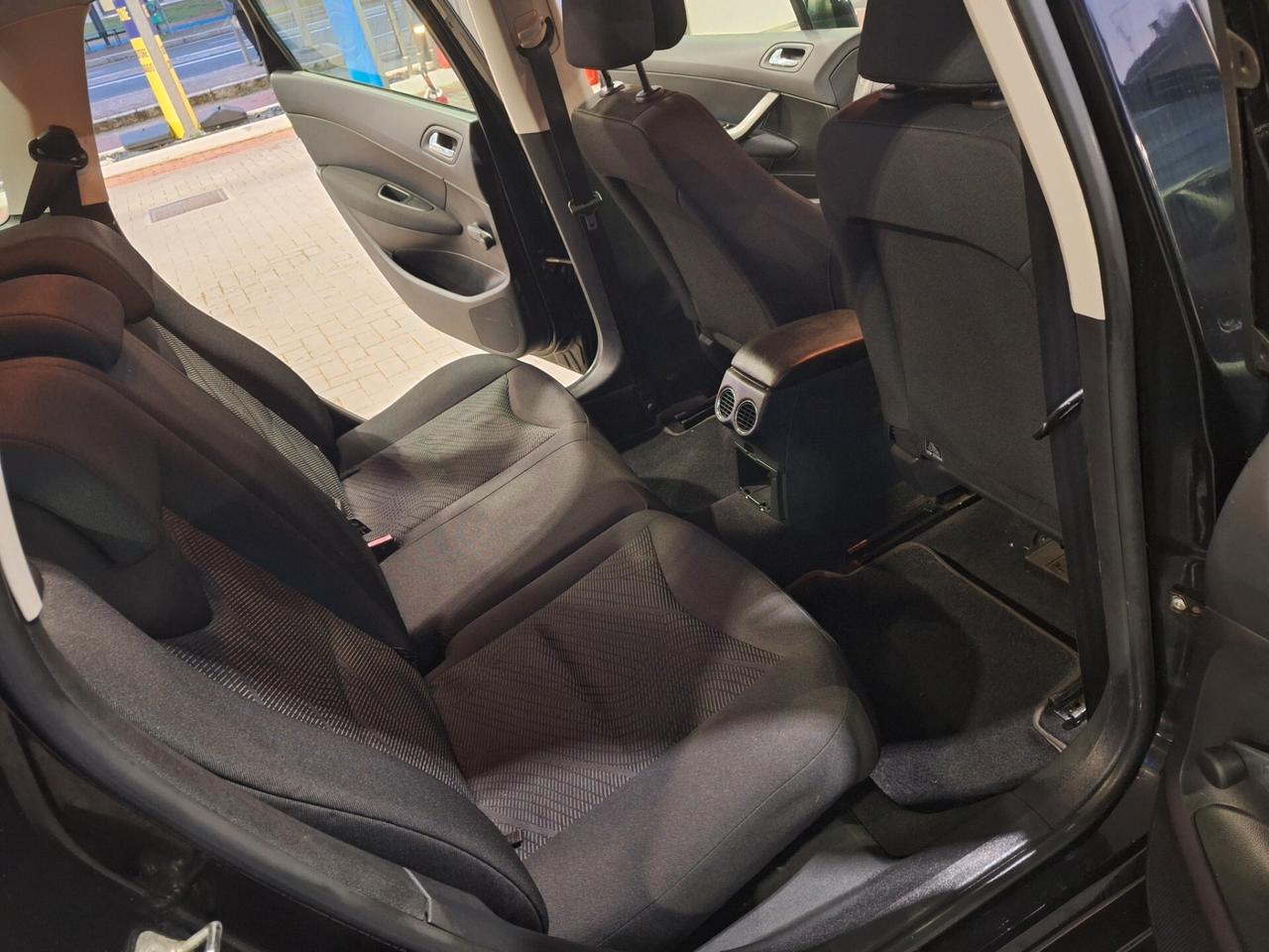 Peugeot 308 1.6 HDi 110CV SW Premium UNICOPROPIETARIO KM CERTIFICATI