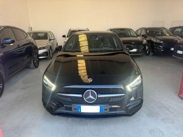 MERCEDES-BENZ A 180 d Automatic Premium AMG NIGHT EDITION