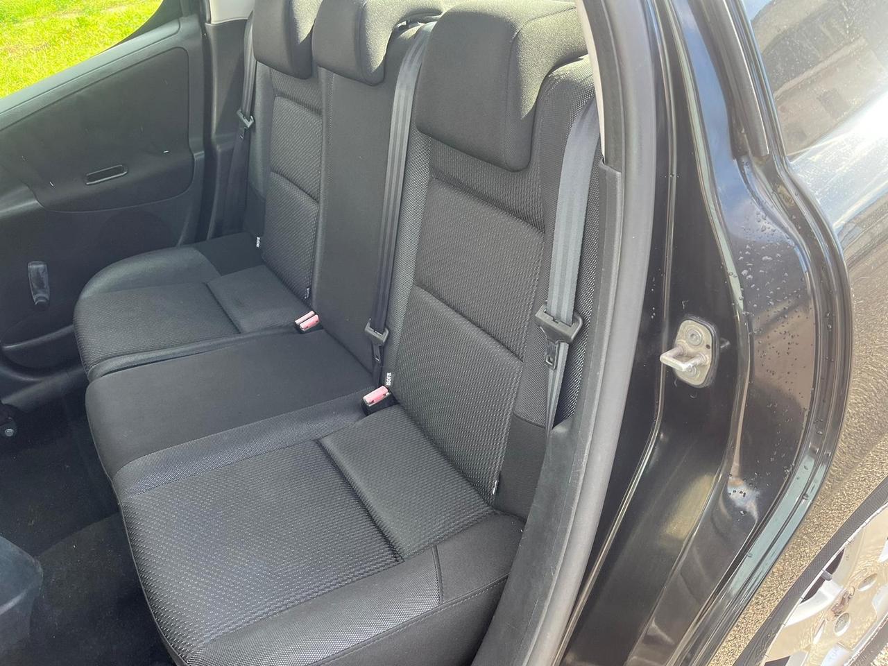 Peugeot 207 1.4 HDi 70CV 5p. XS