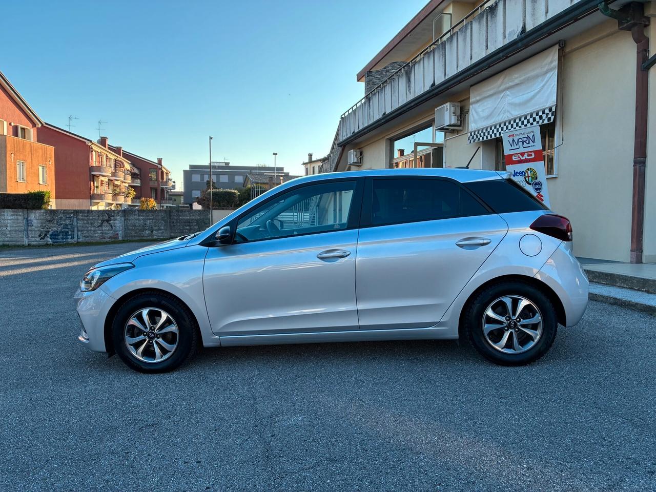 Hyundai i20 1.2 5 porte Econext Connectline