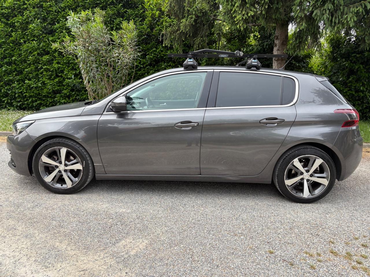 Peugeot 308 1.2 Allure Pack 131cv