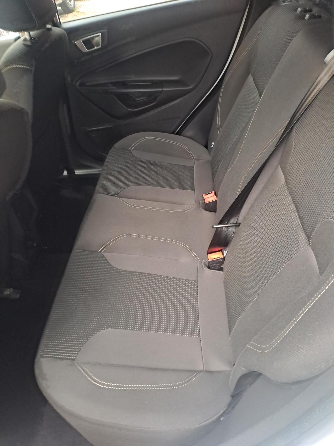 Ford Fiesta 1.0 80CV 5 porte Titanium