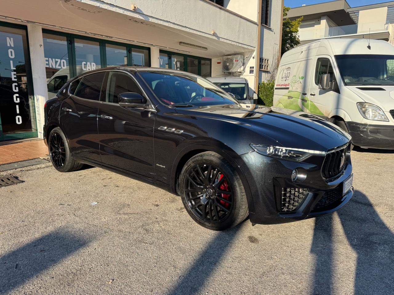 Maserati Levante V6 Diesel 275 CV AWD Gransport