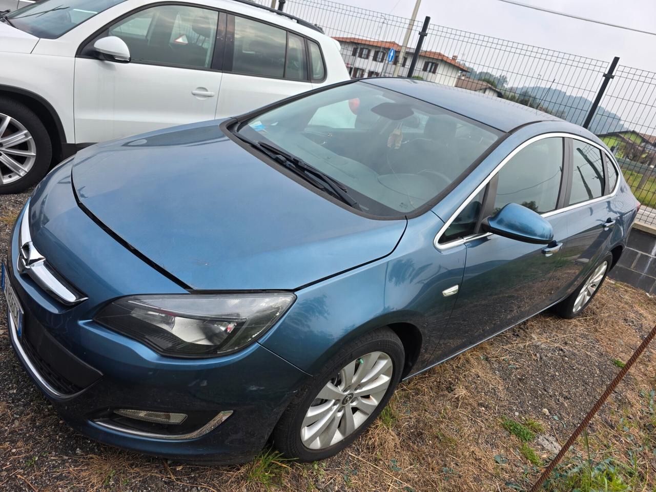 Opel Astra 1.7 CDTI 110CV 5 porte Cosmo