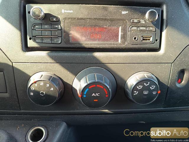 RENAULT Master 120.33 2.5 dCi +IVA 22%