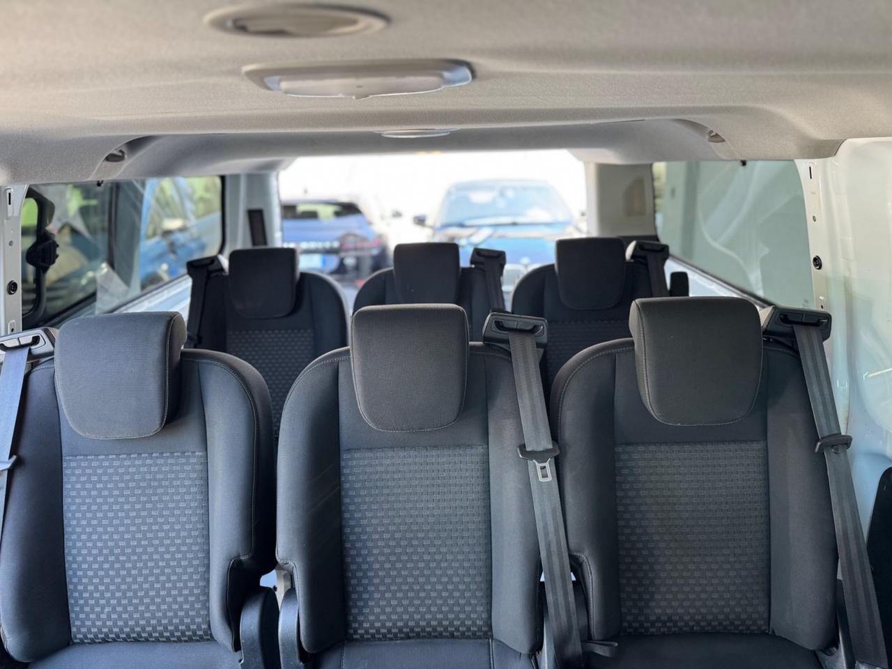 Ford Transit Custom Transit Custom 320 2.0 TDCi 130 PC Combi Trend