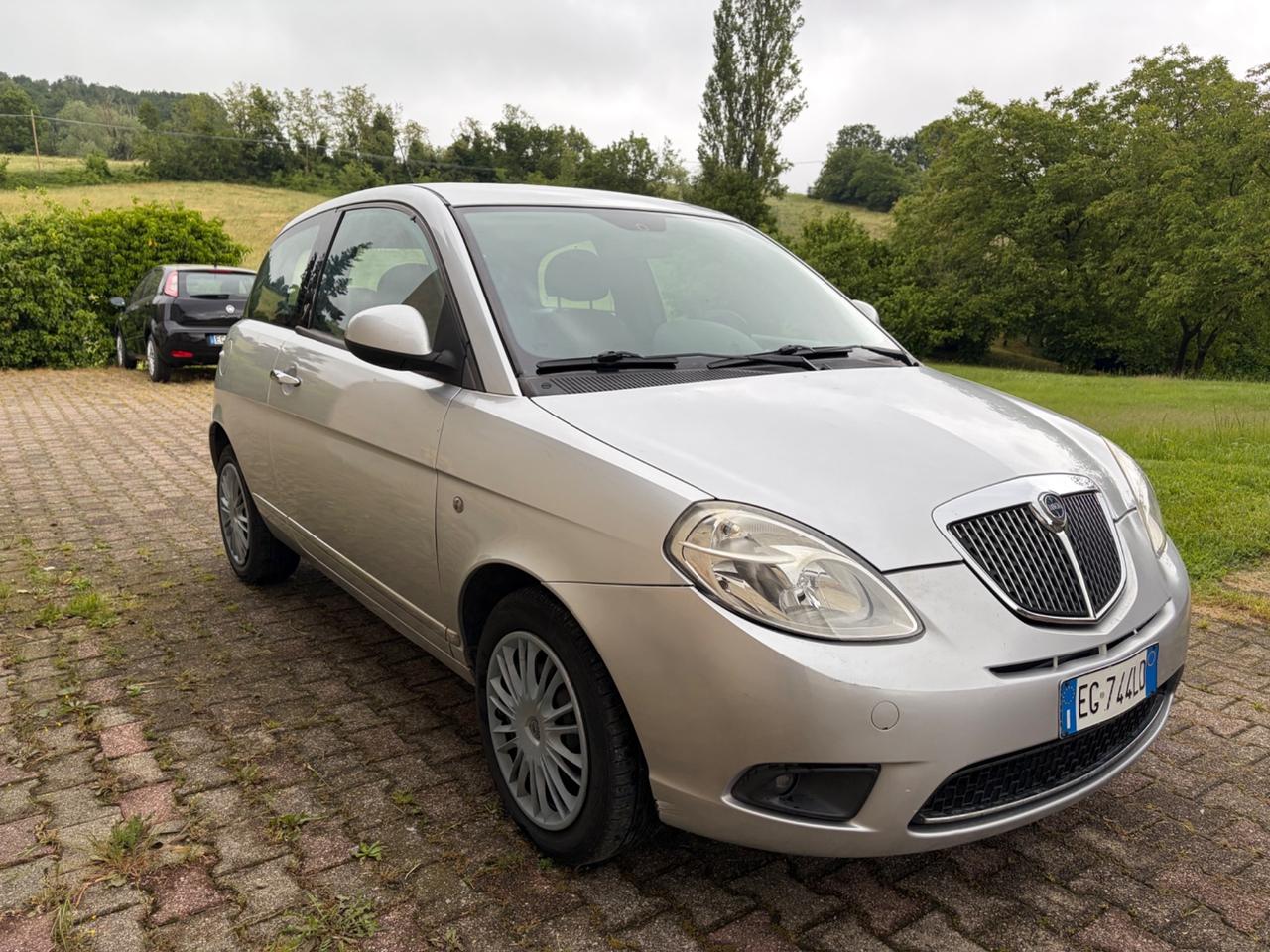 Lancia Ypsilon 1.2 BENZINA 2011