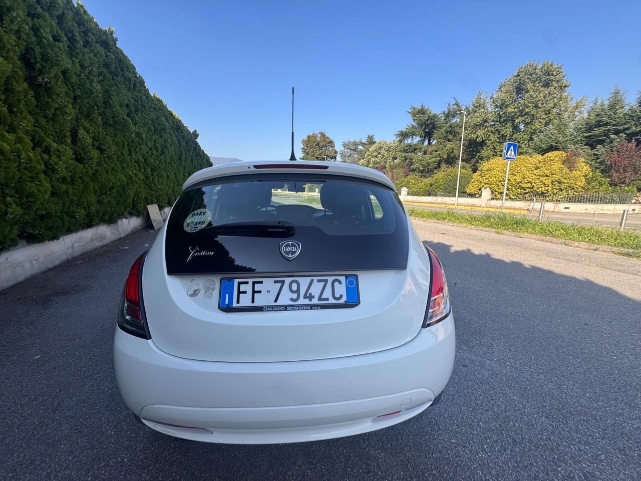 Lancia Ypsilon 1.2 69 CV 5 porte GPL Ecochic Silver