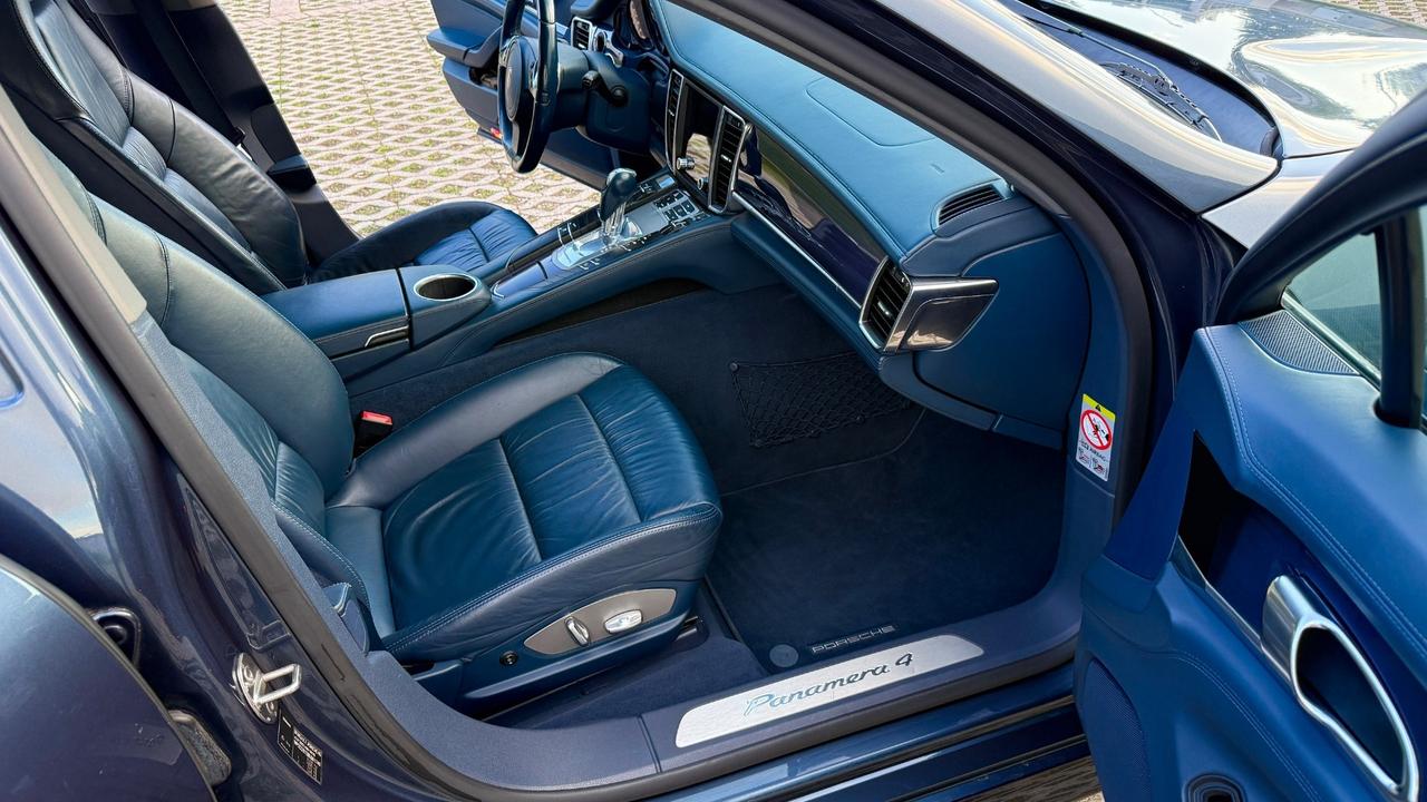 Porsche Panamera 3.6 i 300cv 4x4 Semi Nuova
