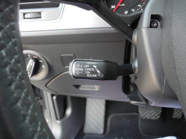 SEAT Leon 1.6 TDI 115cv DSG ST Business -OK NEOPAT.-IVA Det.