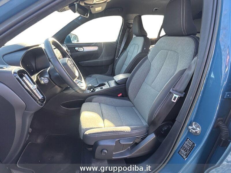 Volvo XC40 2023 2.0 b3 Ultimate Bright auto