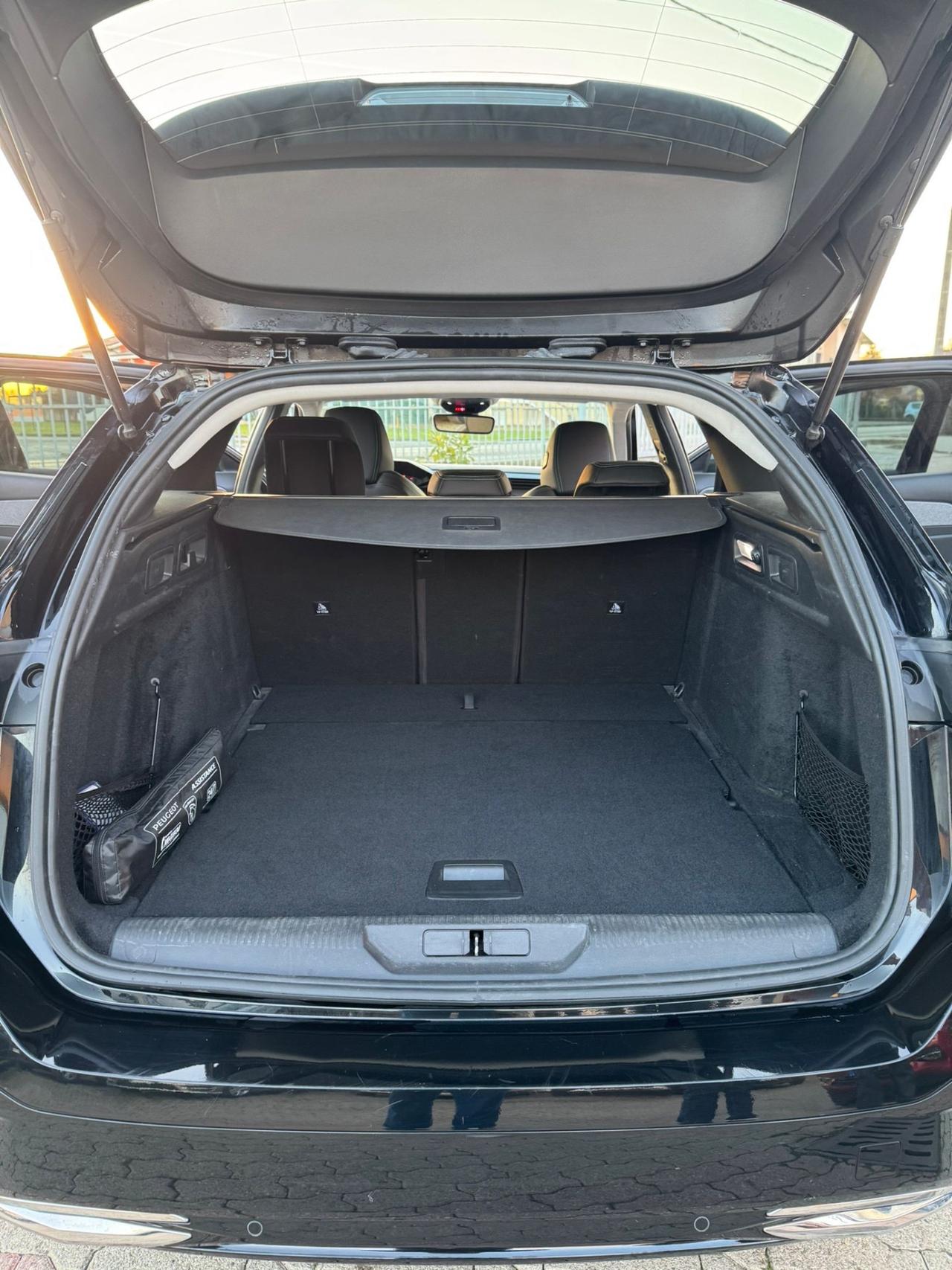 Peugeot 308 BlueHDi 130 S&S EAT8 SW Allure Pack