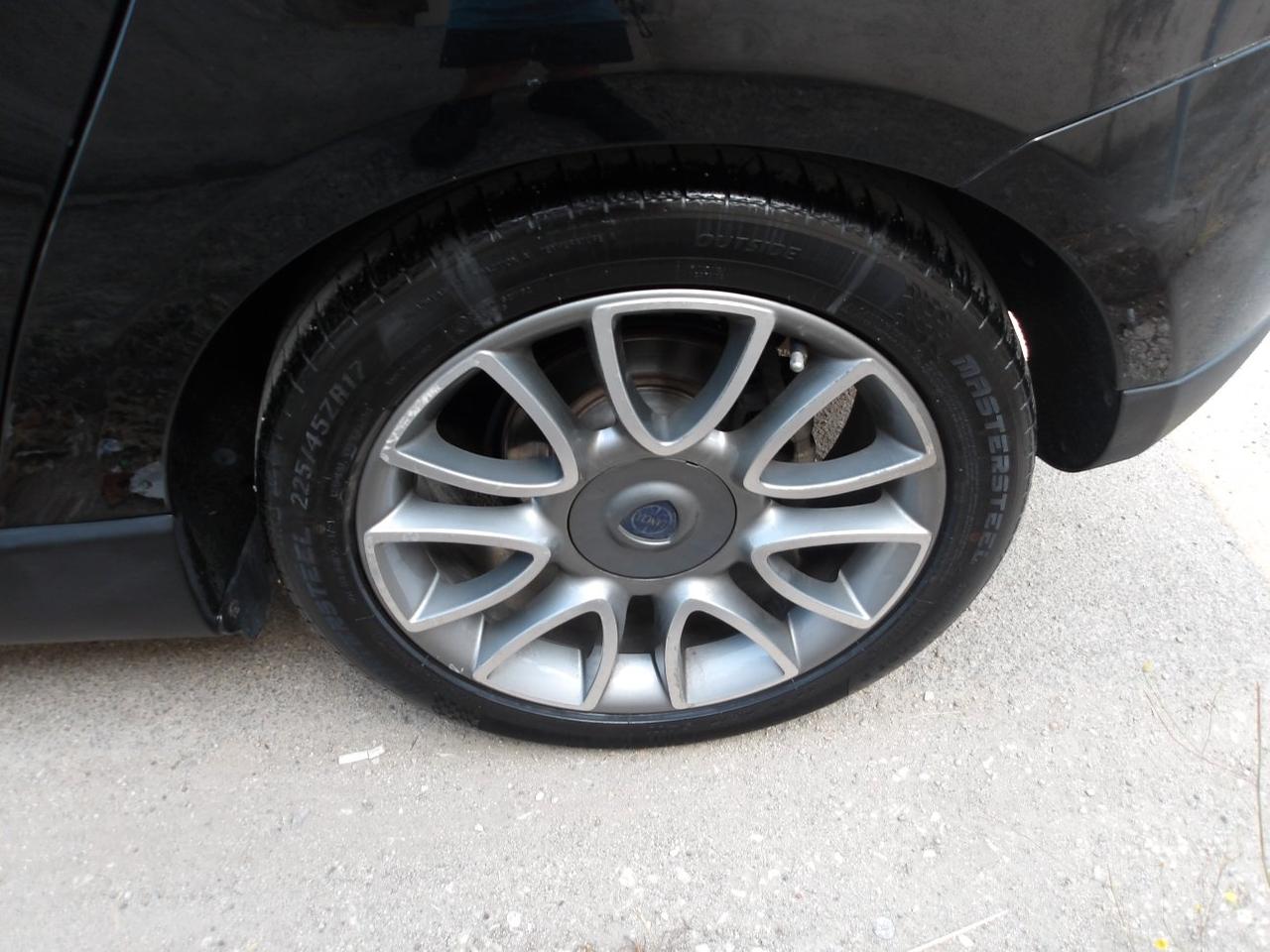 Lancia Delta 1.4 tjt Gold ecochic Gpl 120cv