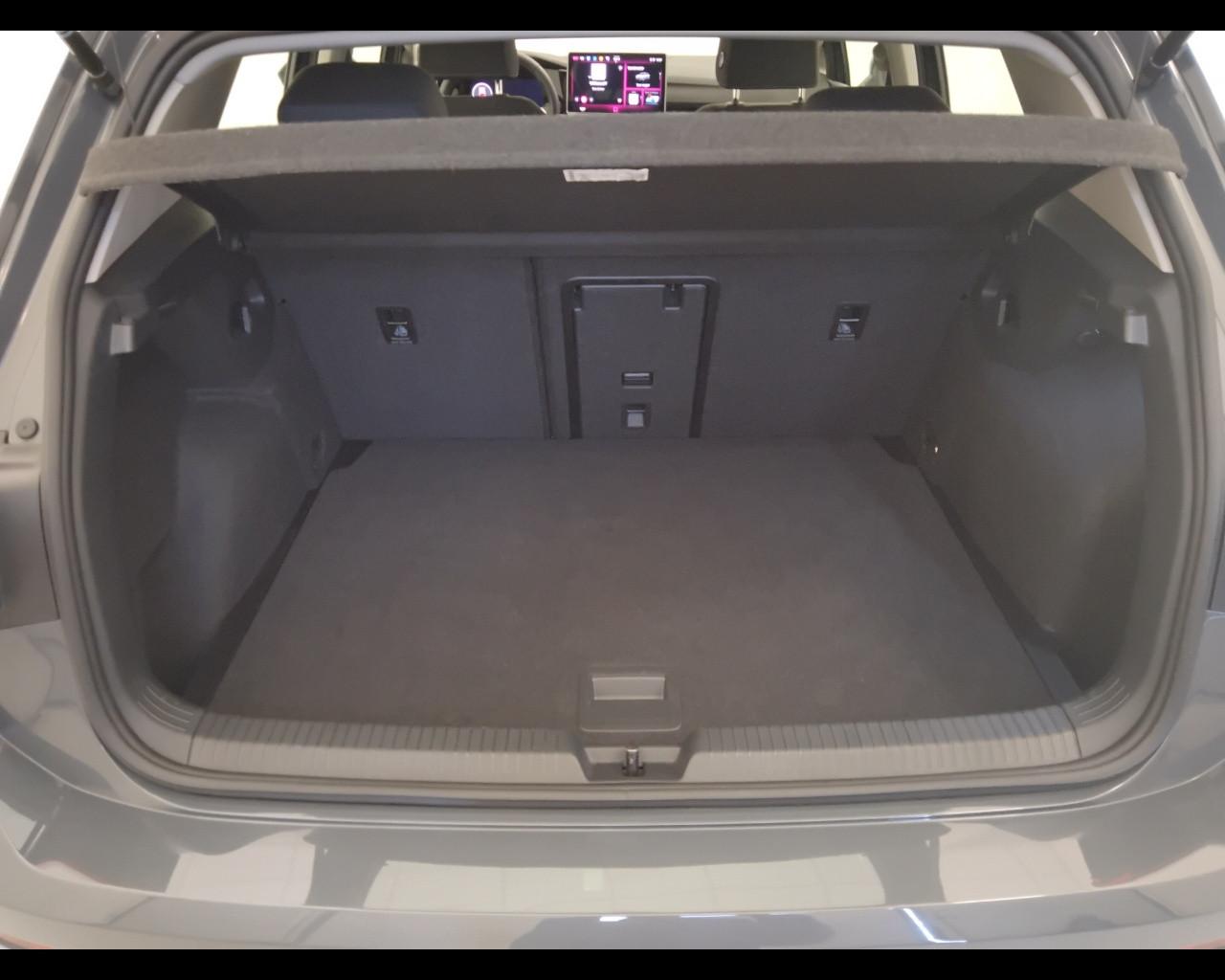 VOLKSWAGEN Golf VIII 2024 - Golf 2.0 tdi Life 115cv