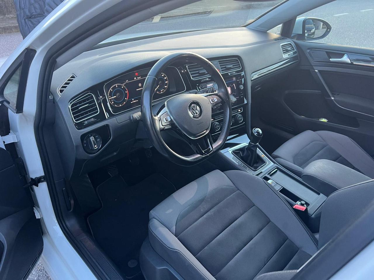 Golf 7.5 Variant 1.6 TDI 115 CV Highline BlueMotion Technology