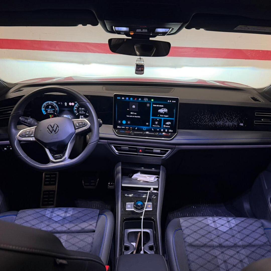 Volkswagen Tiguan 2.0 TDI 150 CV DSG R-Line Plus