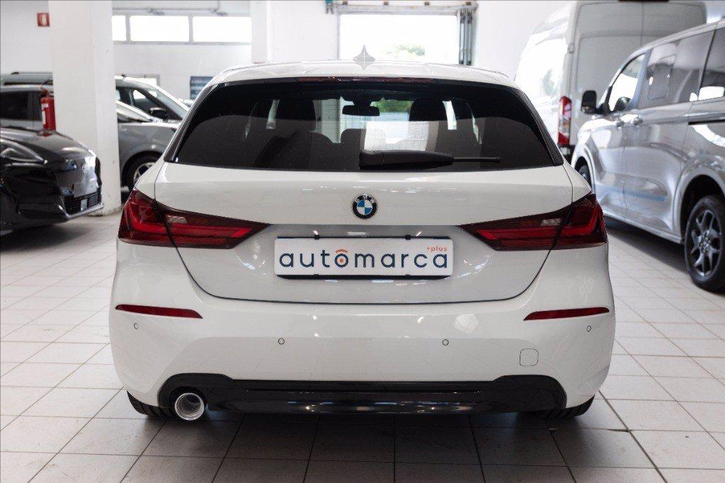 BMW 116d Advantage auto del 2021