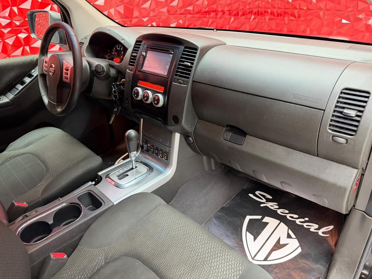 Nissan Navara 2.5 dCi 190CV 4 porte Double Cab LE UNICO PROPRIETARIO