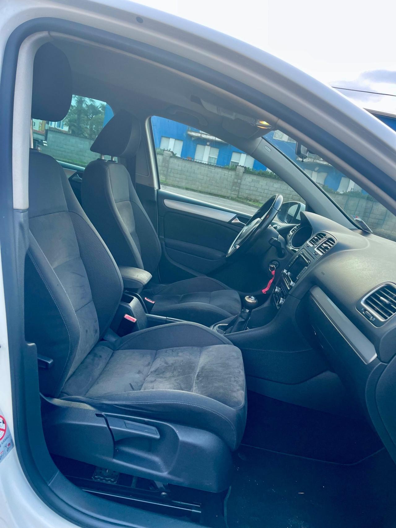 Volkswagen Golf 2.0 TDI 140CV DPF 5p. Highline