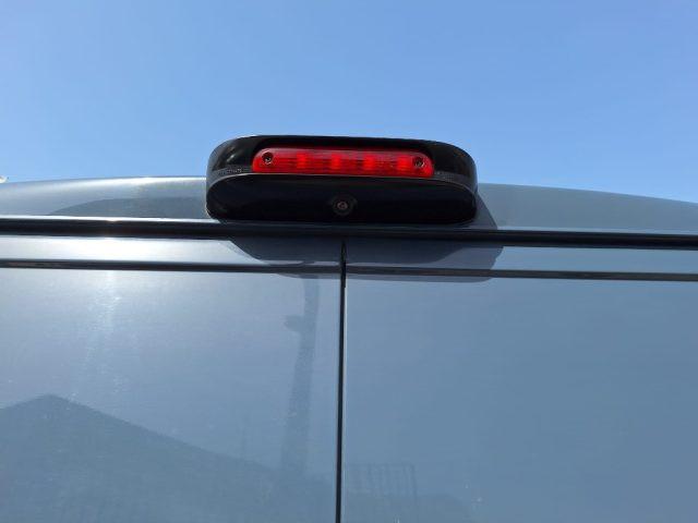 PEUGEOT Boxer 330 2.2 BlueHDi 120 S&S PC-TM Furgone