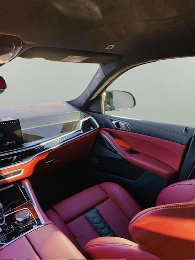 BMW X6 M Competition 48V