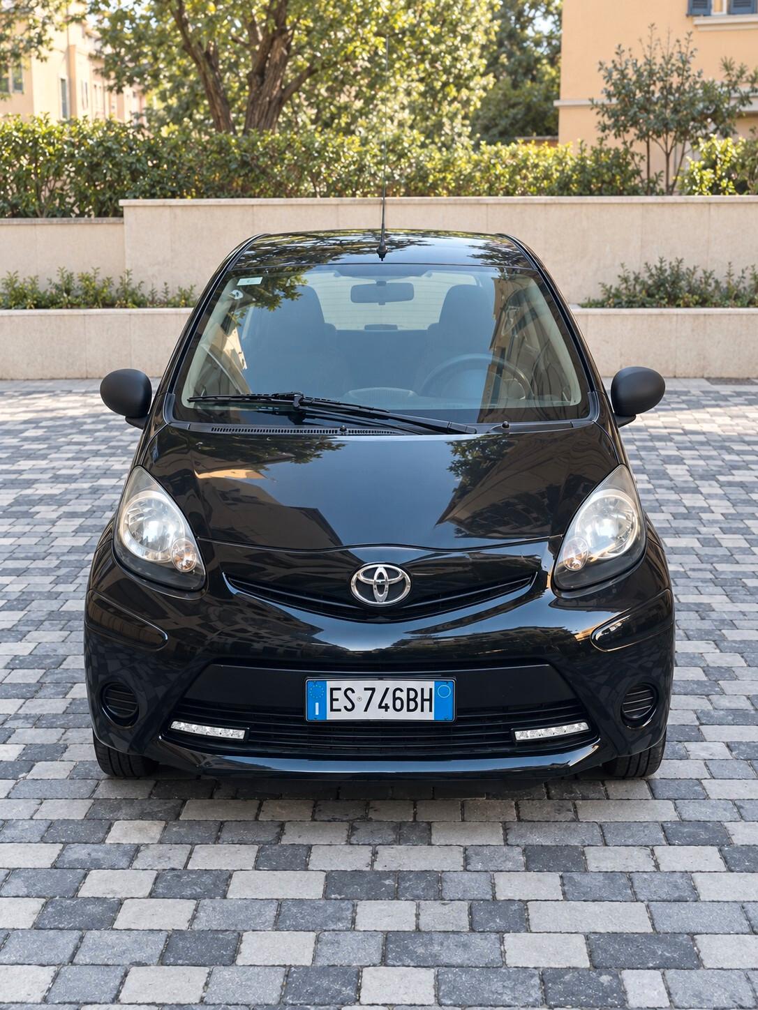 TOYOTA AYGO 1.0 BENZINA – 42.000 KM – €6.990