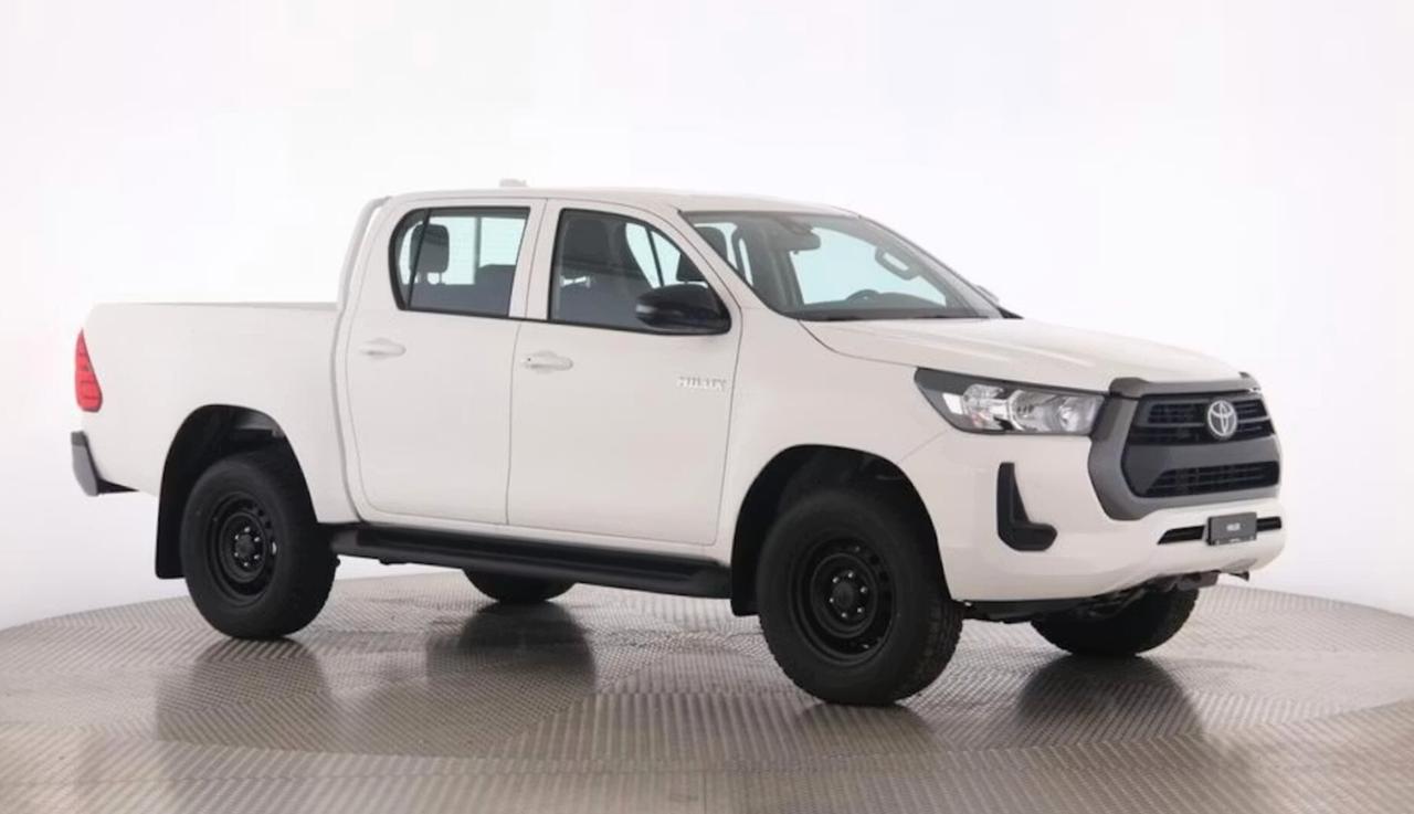 Toyota Hilux DOUBLE CAB 2.8 D-4D 4WD KM 0 - 2026