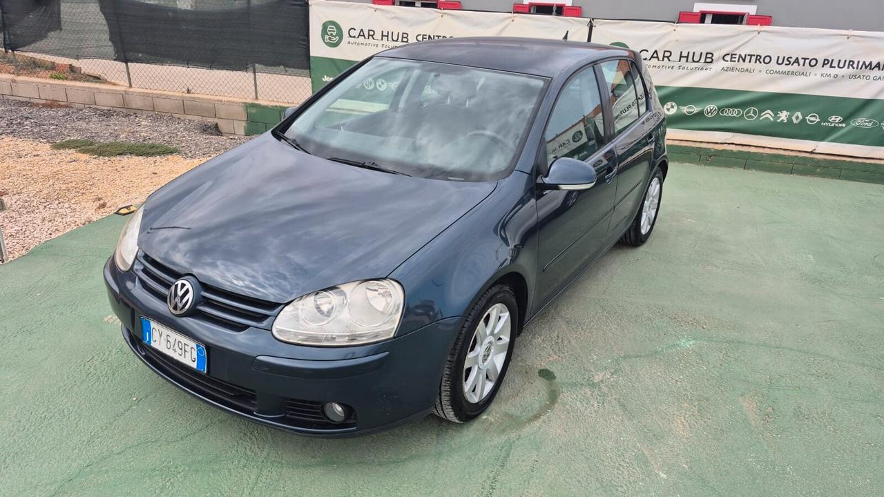 Volkswagen Golf 2.0 16V TDI 5p. Comfortline 140cv