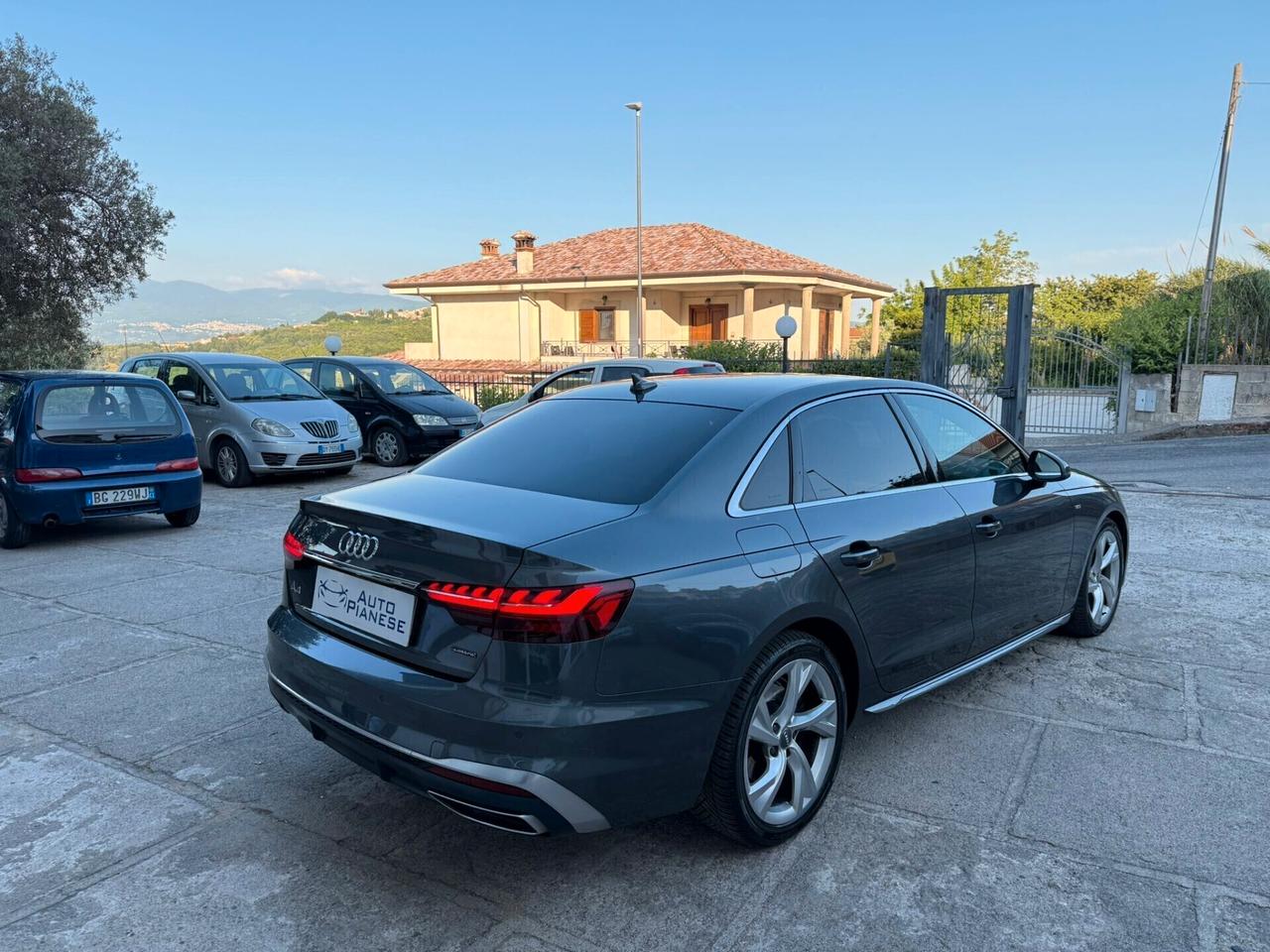 Audi A4 40 TDI quattro S tronic S line