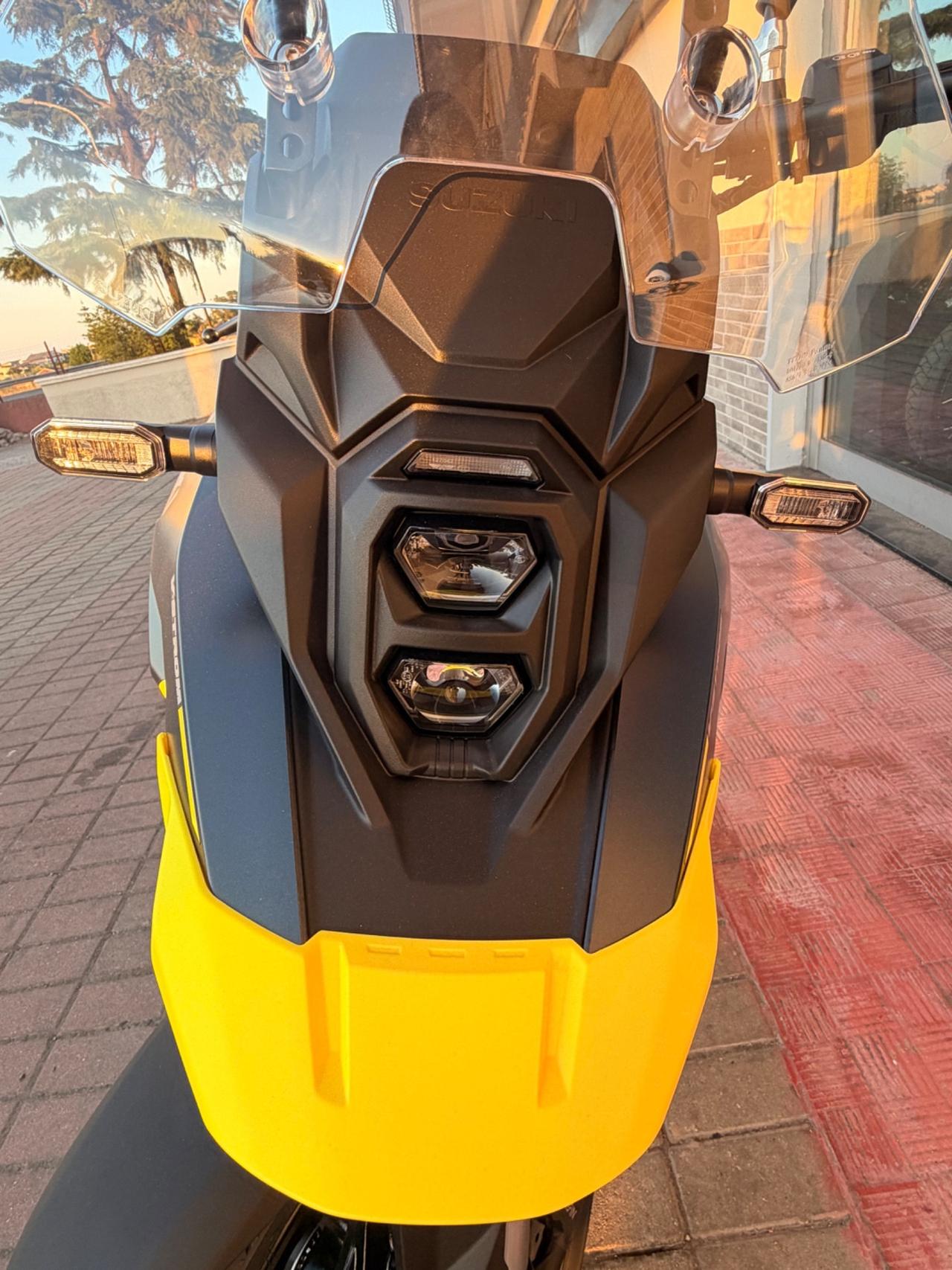 Suzuki V Strom DL 800 SE