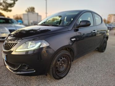 LANCIA Ypsilon 1.0 FireFly 5p.S&S Hybrid Silver