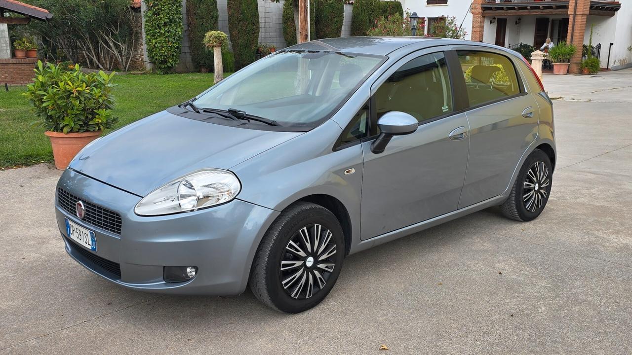 FIAT GRANDE PUNTO TENUTA BENISSIMO