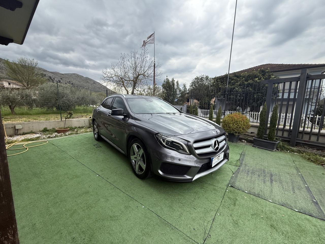 GLA 220 CDI AUTOMATIC PREMIUM AMG 4MATIC