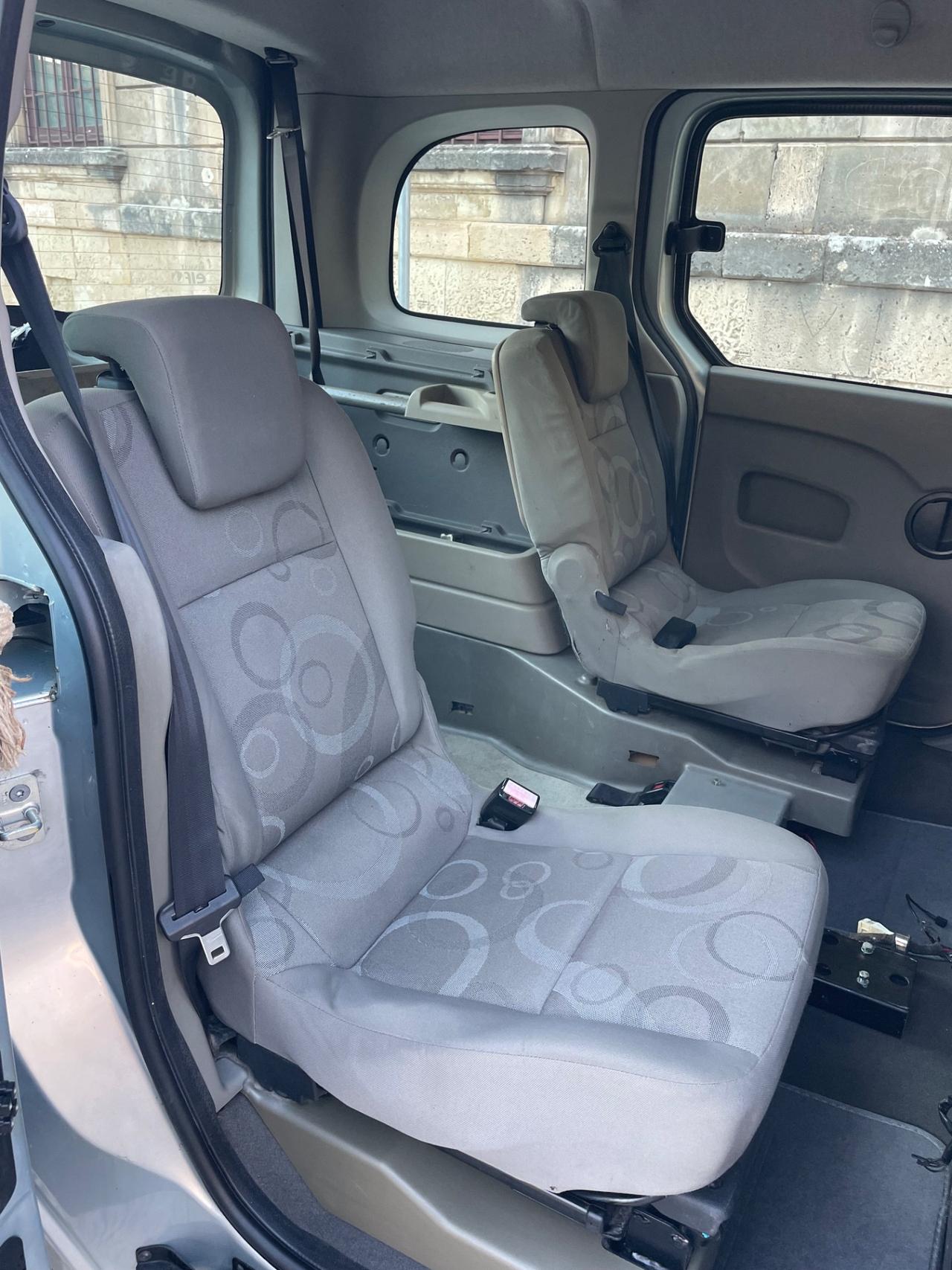 Renault Kangoo 1.5 dCi TRASPORTO DISABILI