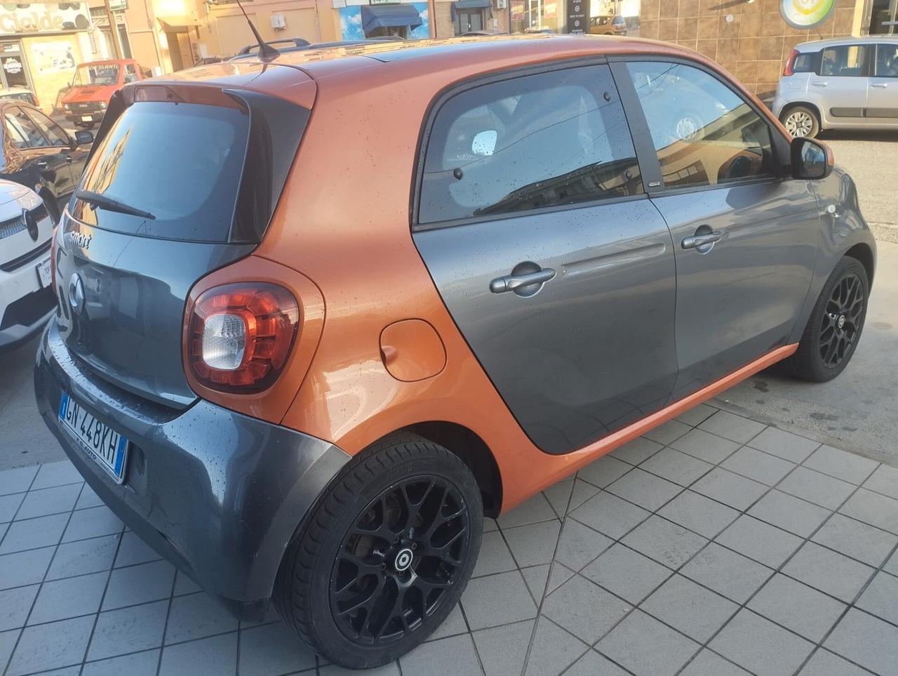 Smart ForFour 70 1.0 Sport edition 1